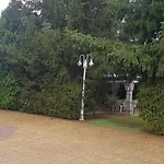 Szenczi Vendeghaz *