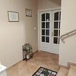 Apartmán Szenczi Vendeghaz *