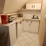 Szenczi Vendeghaz
