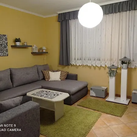 Szenczi Vendeghaz Bük