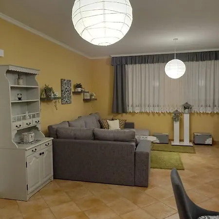 Szenczi Vendeghaz Lejlighed Bük