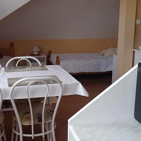 Apartment Szenczi Vendeghaz