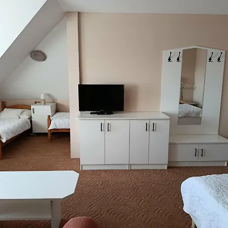 Apartament Szenczi Vendeghaz Bük