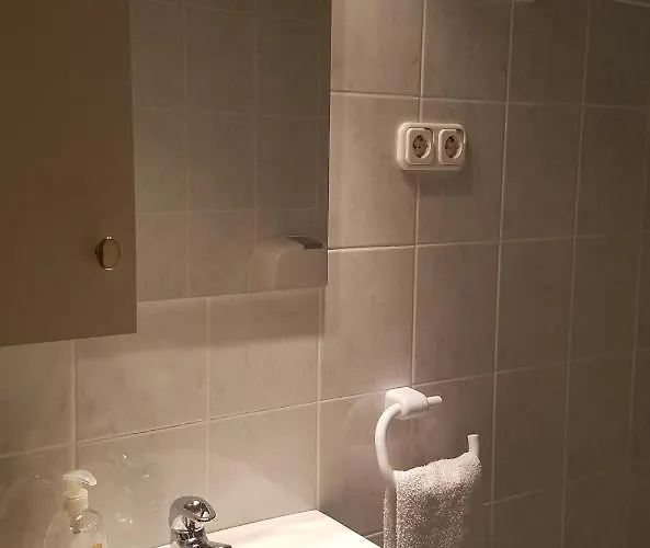 Szenczi Vendeghaz *