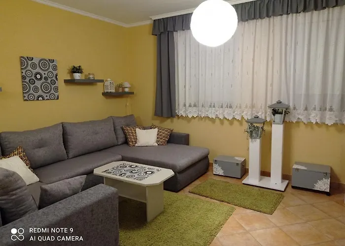 Szenczi Vendeghaz Bük