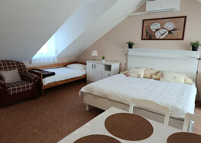 Appartement Szenczi Vendeghaz *