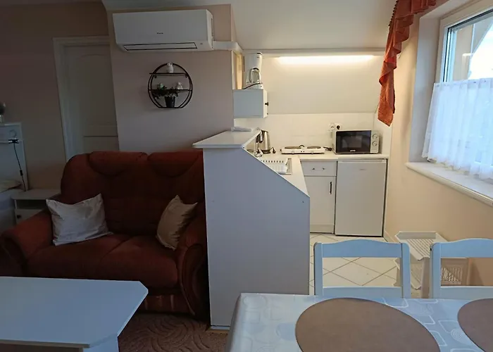 Szenczi Vendeghaz Bük